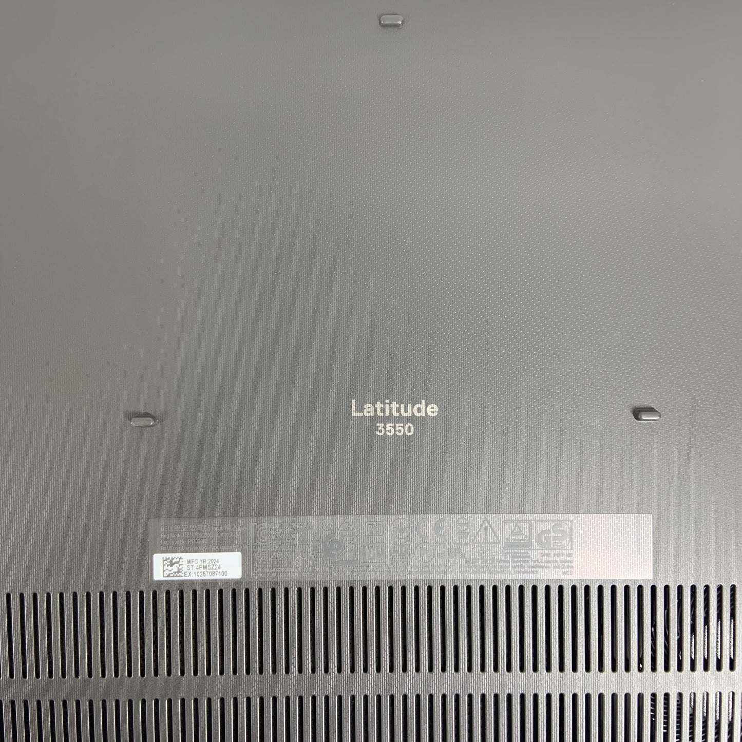 Dell Latitude 3550 15.6" i7-1355U 1.7GHz 32GB RAM 256GB SSD WIN 11 PRO