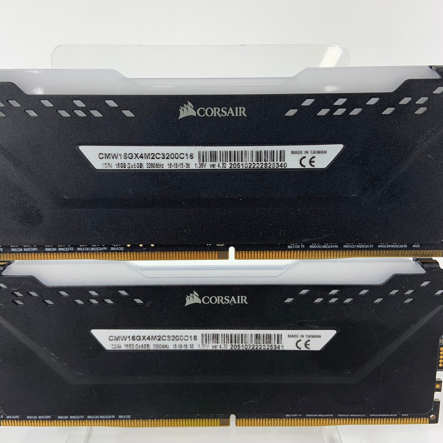 Corsair Vengeance RGB Pro 16GB (2x8GB) RAM DDR4 3200MHz CMW16GX4M2C3200C16