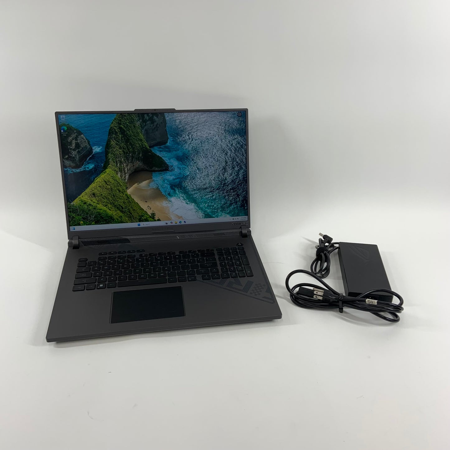 ASUS G814J 18" i9-13980HX 2.2GHz 64GB RAM 2TB SSD NVIDIA GeForce RTX 4070 Custom Laptop