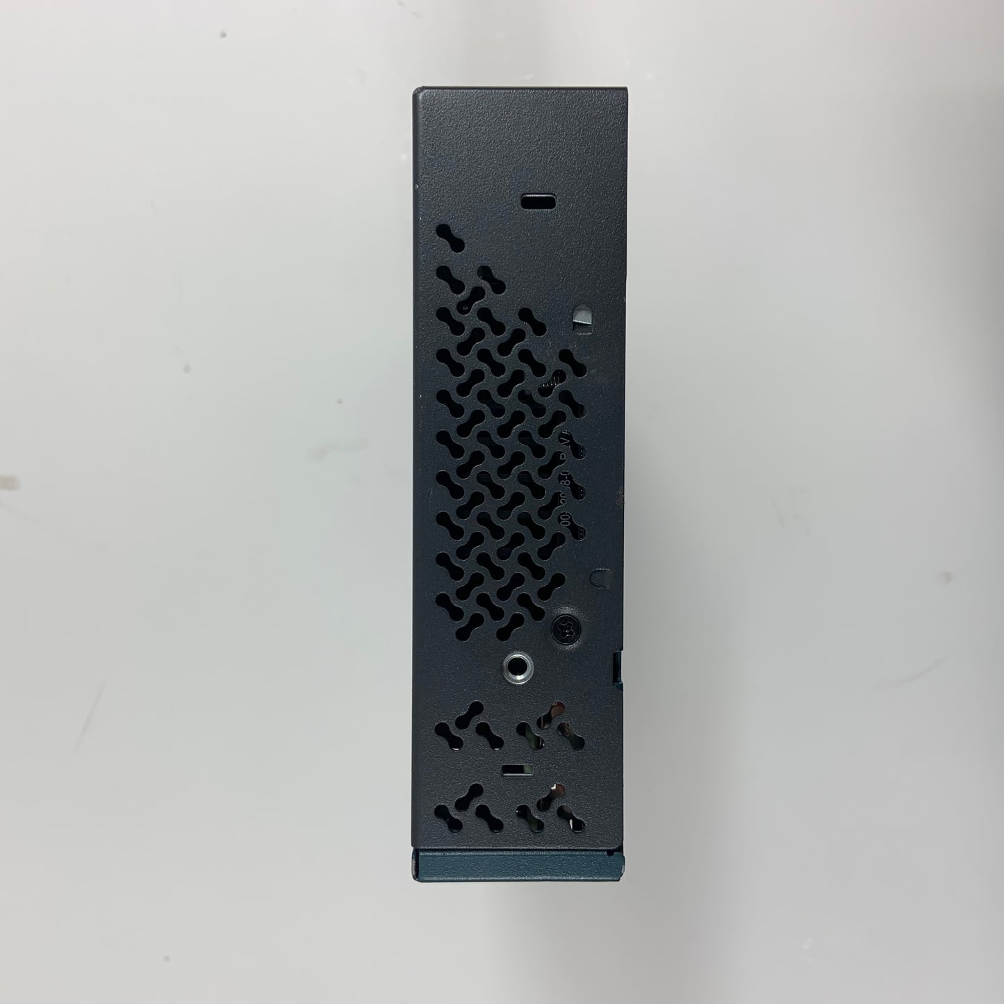 Cisco ws-c2960-8tc-l 8-Port Netwroking Switch ws-c2960-8tc-l Unclaimed