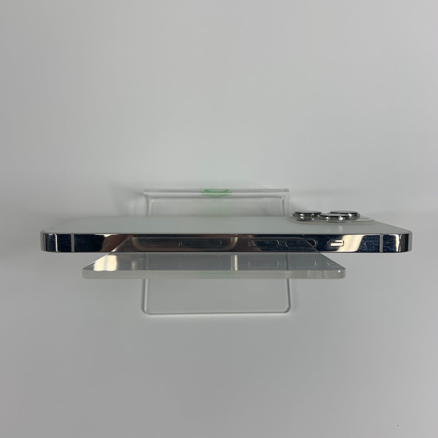 Unlocked Apple iPhone 13 Pro 512GB Silver MLU33LL/A