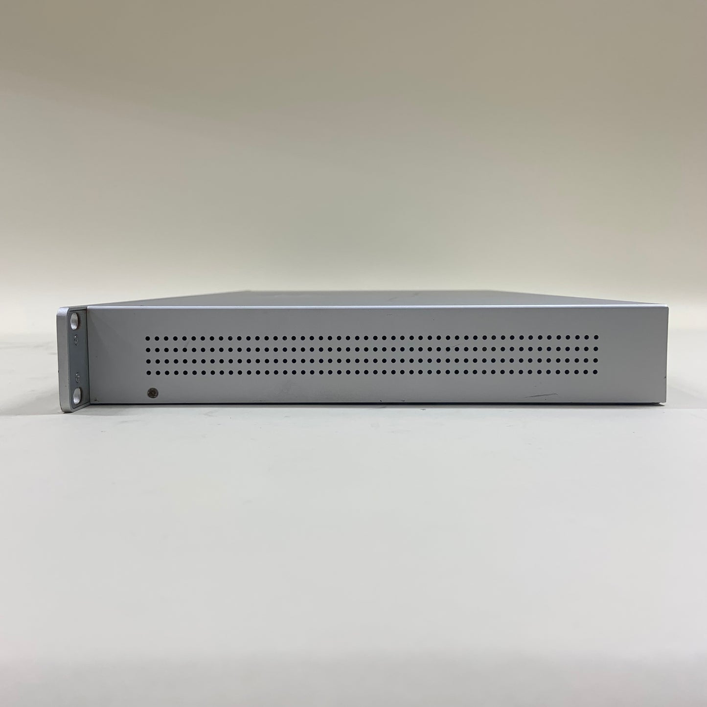 Cisco Meraki 24-Port Gigabit Ethernet Switch MS220-24P-HW Unclaimed