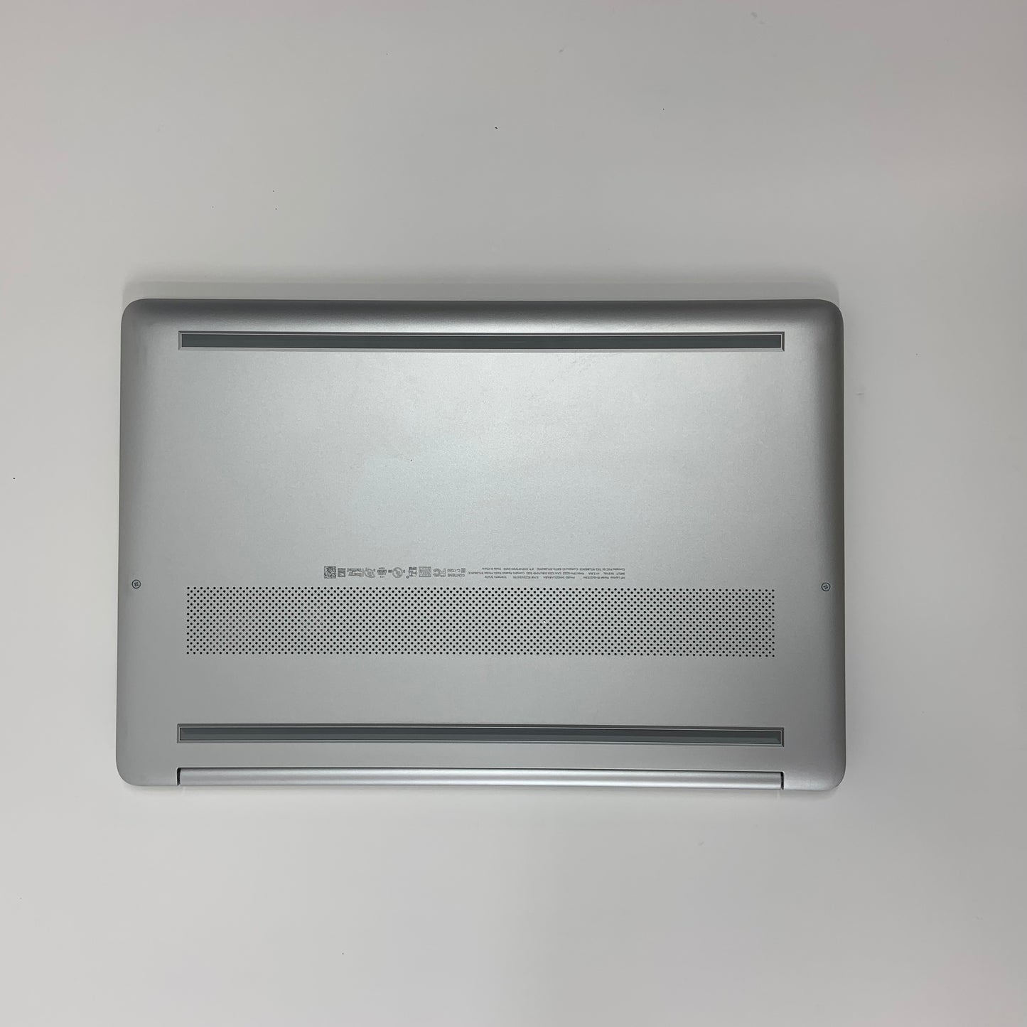 HP Laptop 15-dy2033nr 15.6" i7-1165G7 2.8GHz 8GB RAM 256GB SSD