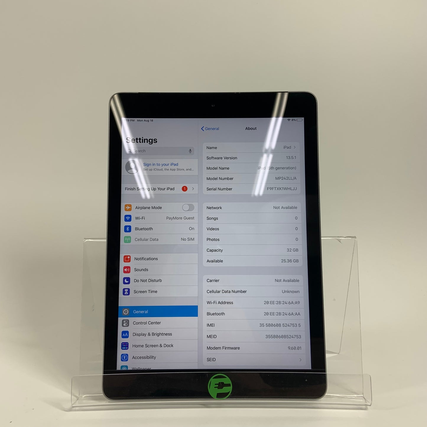 Unlocked Apple iPad 5th Gen 32GB 13.5.1 Space gray MP242LL/A