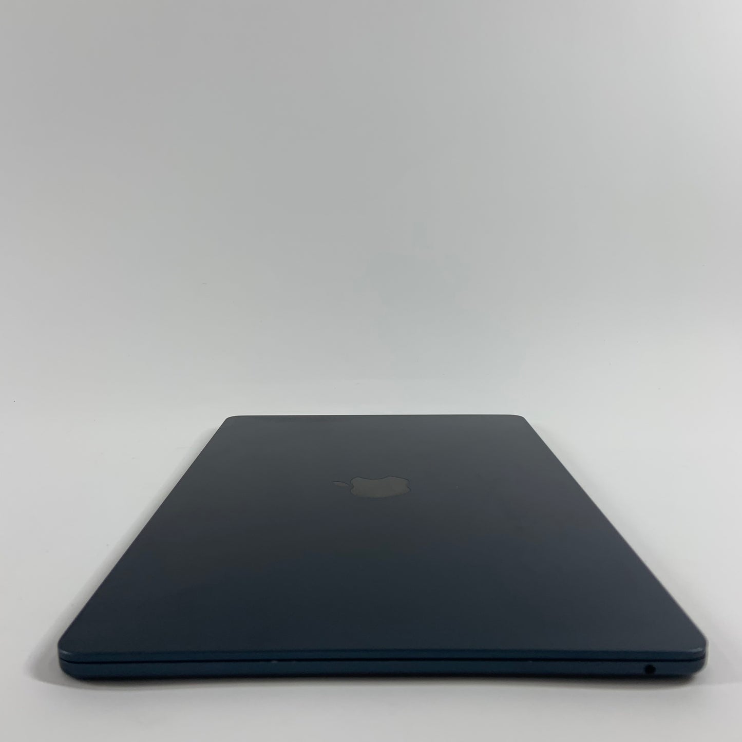 2024 Apple MacBook Air 15" M3 10C GPU 4.0GHz 8GB RAM 256GB SSD A3114