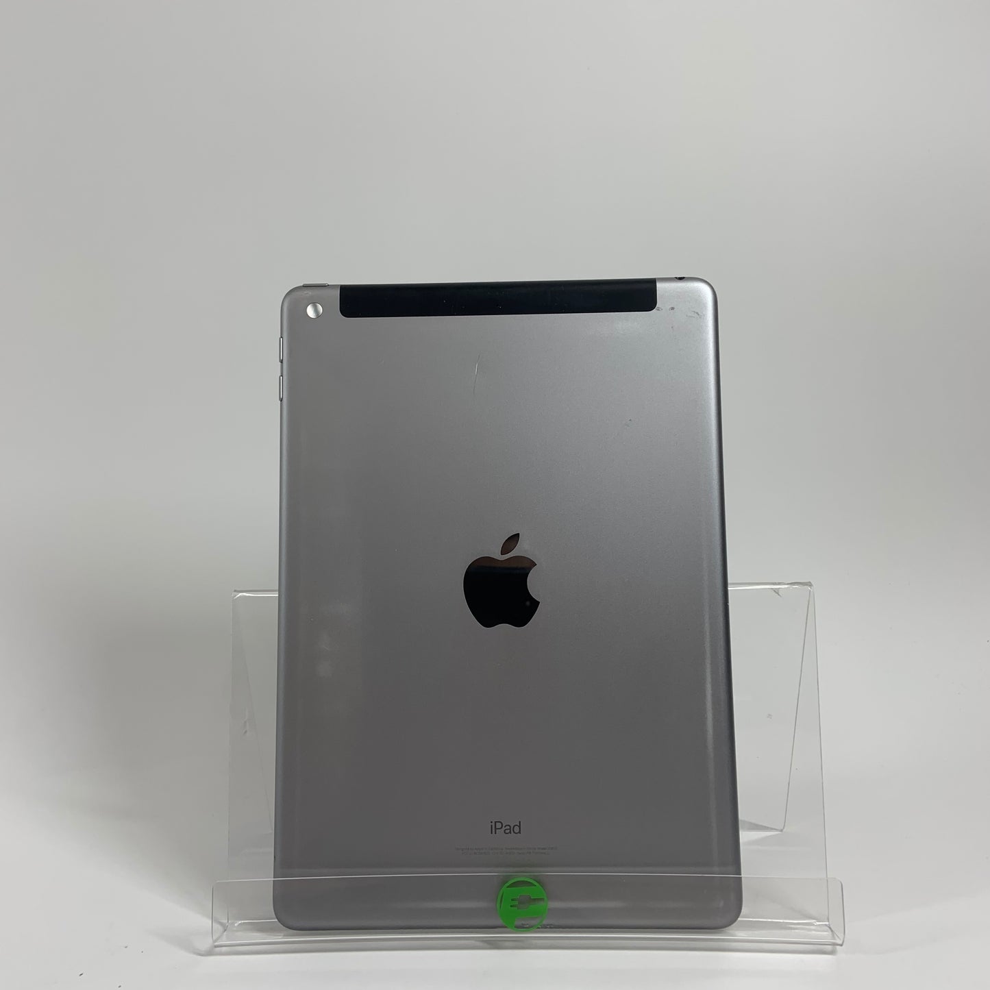 Unlocked Apple iPad 5th Gen 32GB 13.5.1 Space gray MP242LL/A