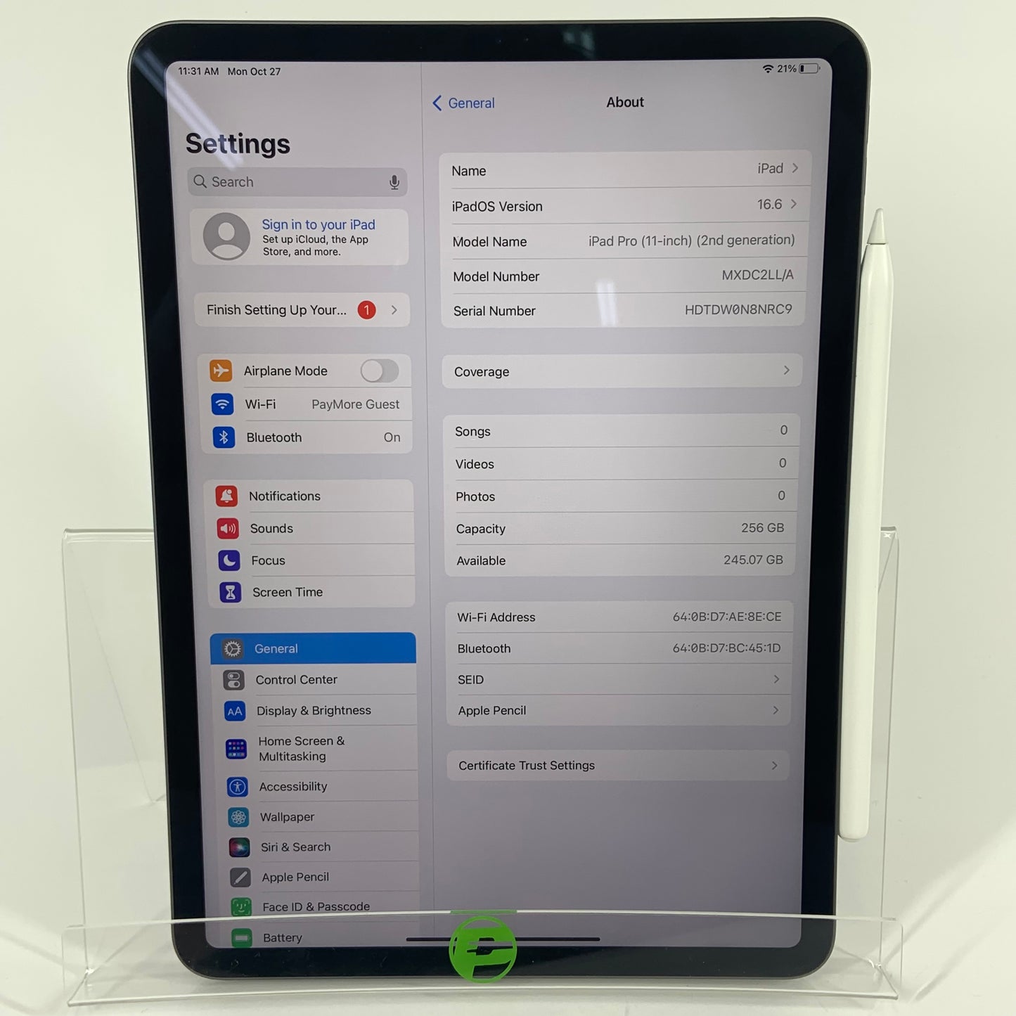WiFi Only Apple iPad Pro 11" 2nd Gen 256GB 16.6 Space Gray MXDC2LL/A BUNDLE