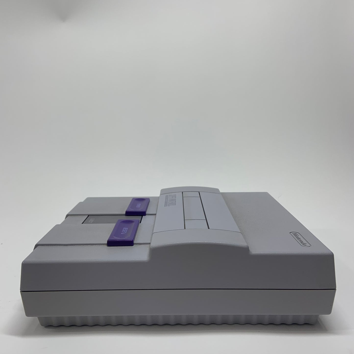 Nintendo Super Nintendo Entertainment System SNES Video Game Console SNS-001
