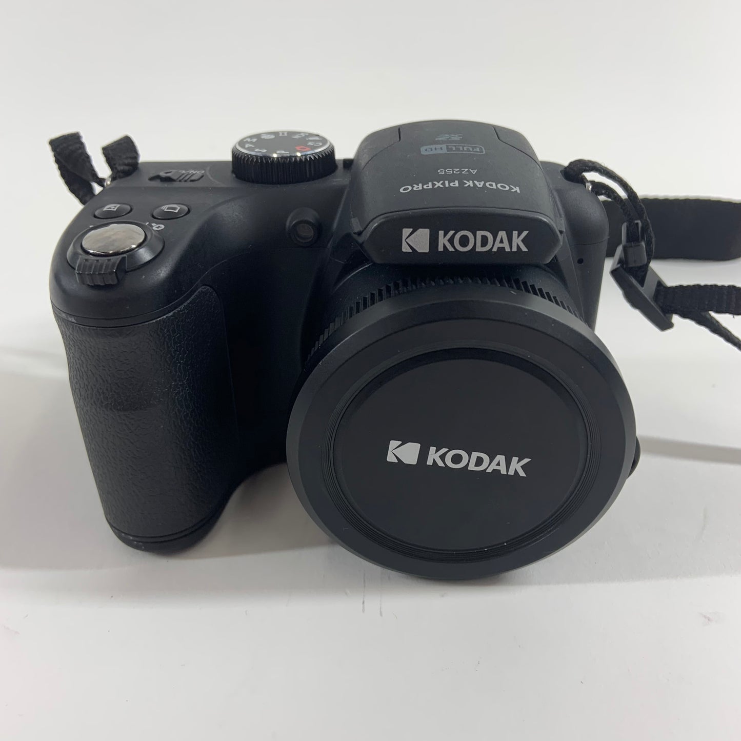 Kodak PIXPRO AZ255 16.0MP Digital Camera