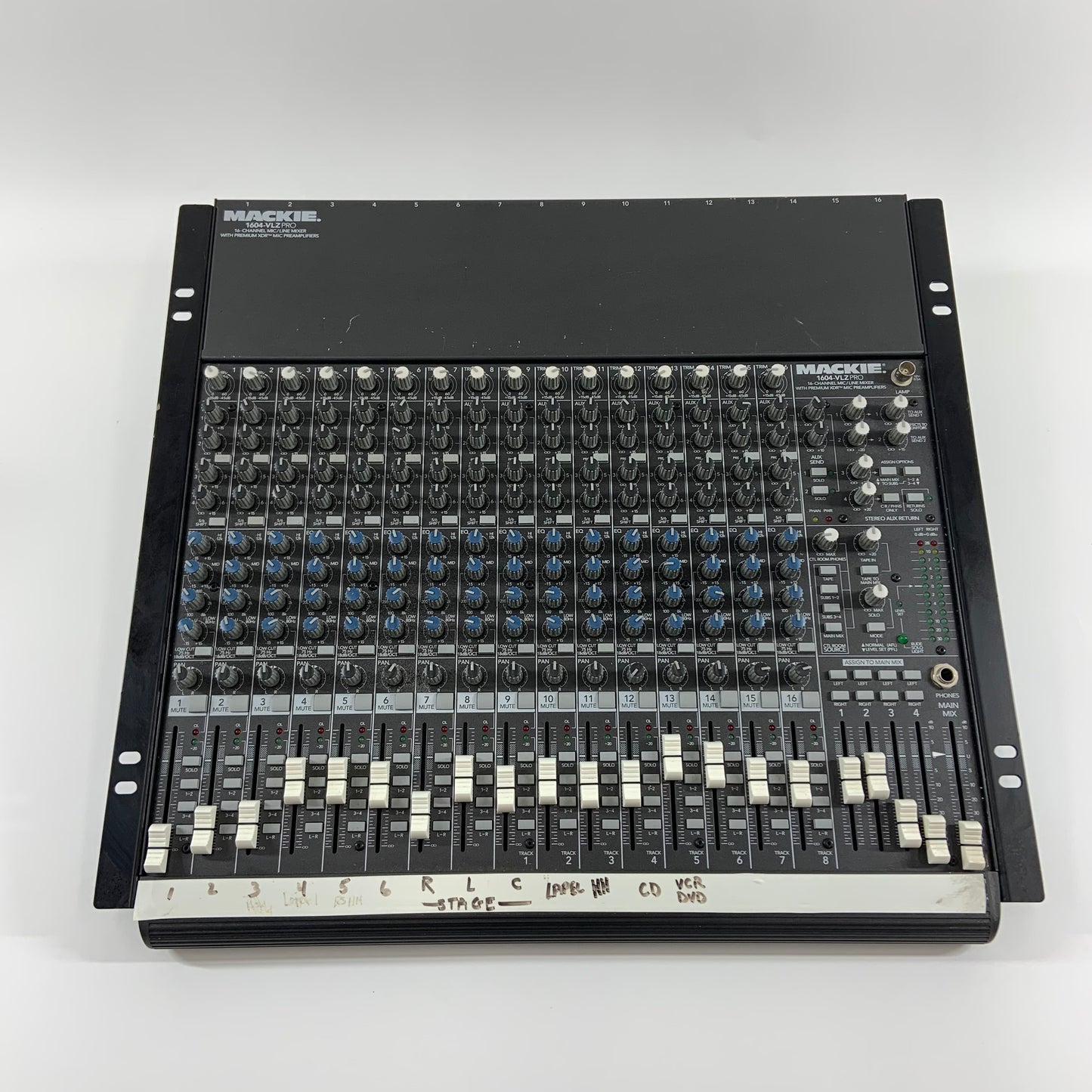 MACKIE 1604-VLZ PRO 16 Channel Mic/Line Mixer With Premium XDR Mic Preamplifiers