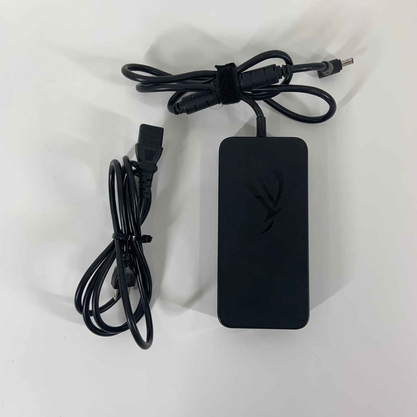 Asus ROG Strix G15 G513QY 15.6 Ryzen 9 5980HX 16GB RAM 512GB SSD Radeon RX 6800M