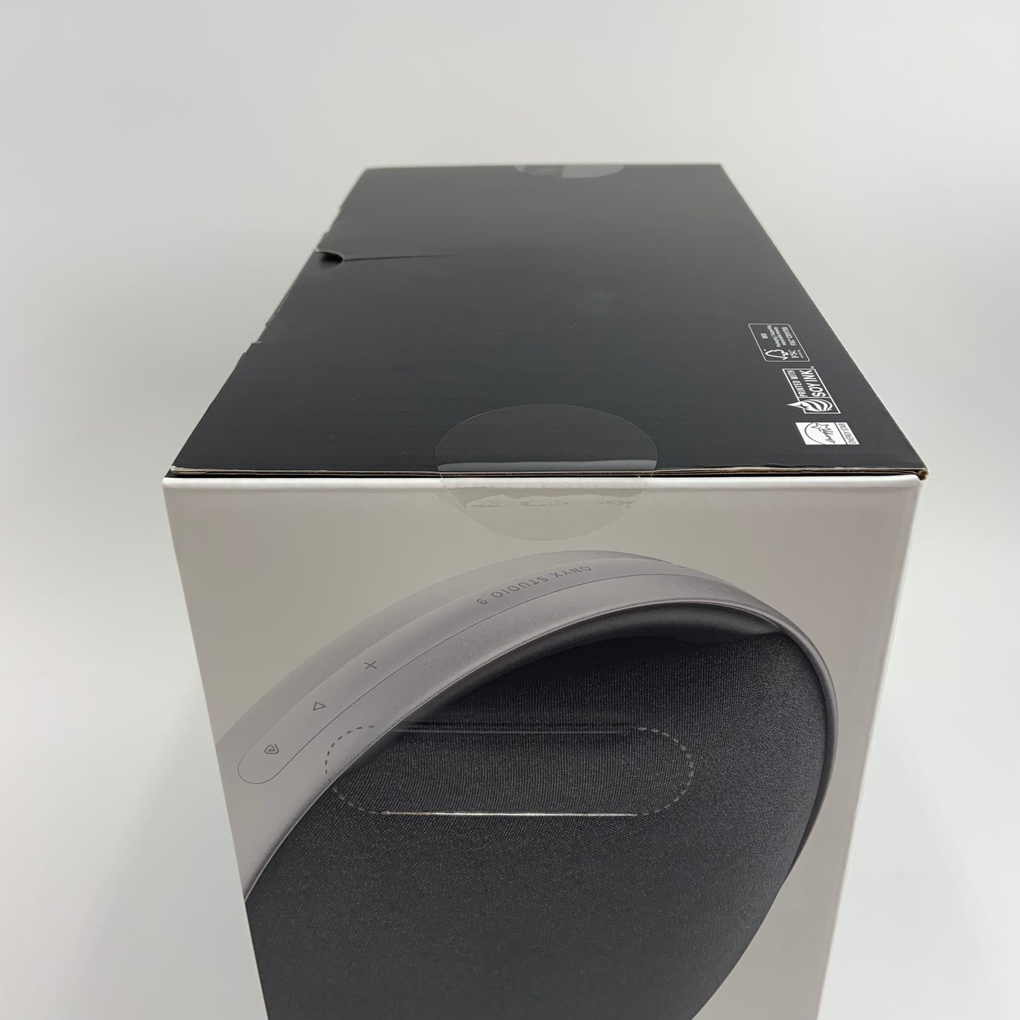 New Harman Kardon Onyx Studio 9 Portable Bluetooth Speaker Black