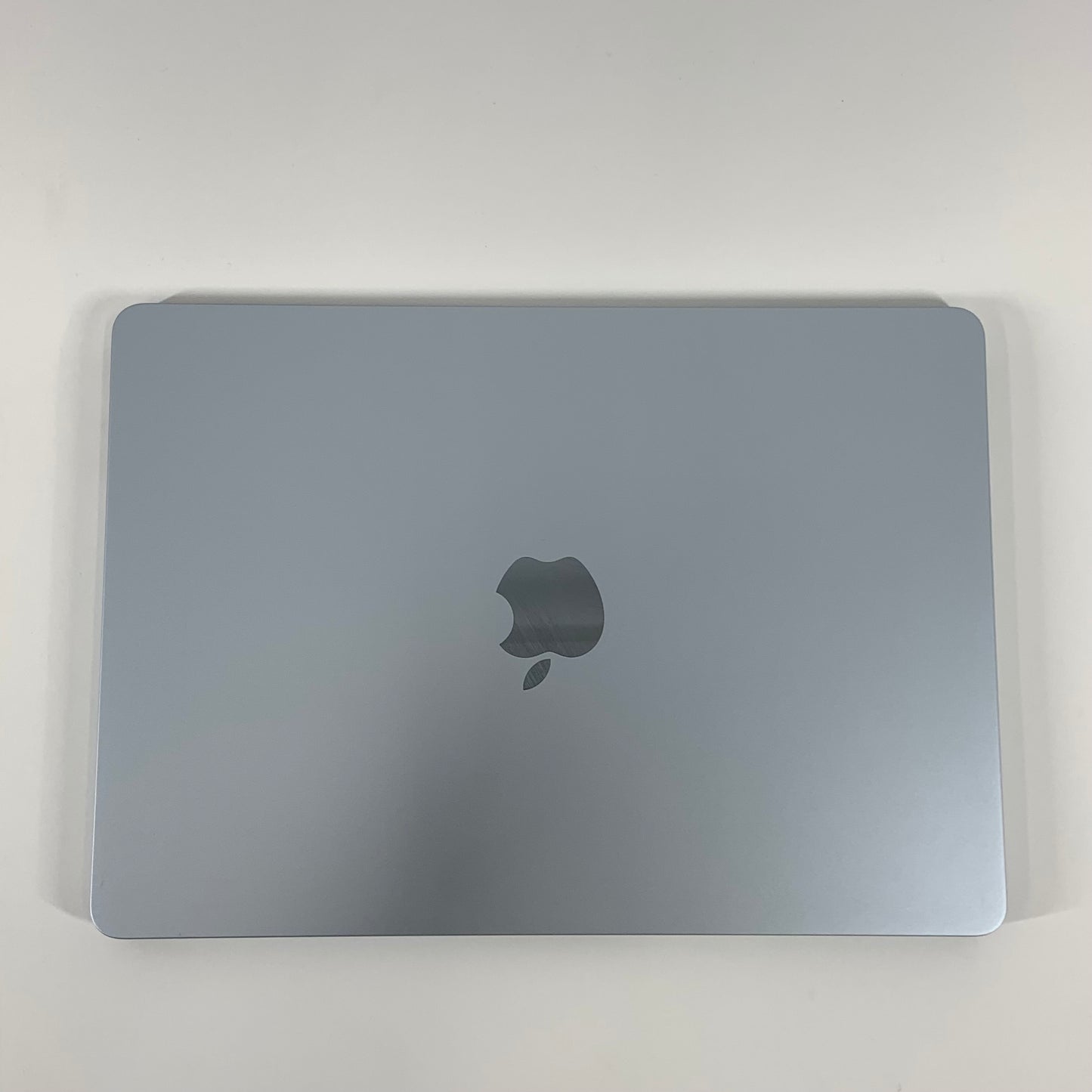 2025 Apple MacBook Air 13.6" M4 8C GPU 4.5GHz 16GB RAM 256GB SSD A3240
