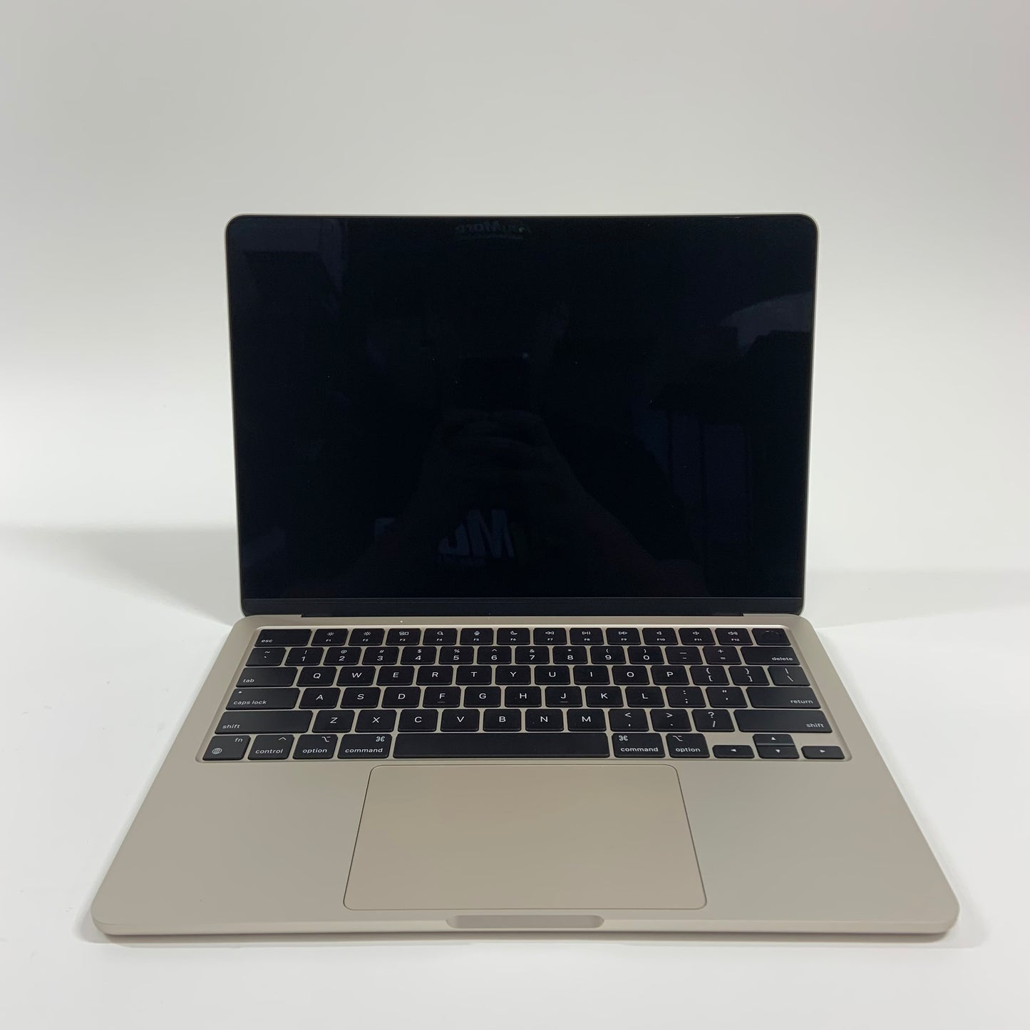 2024 Apple MacBook Air 13.6" M3 8C GPU 4.0GHz 16GB RAM 256GB SSD A3113