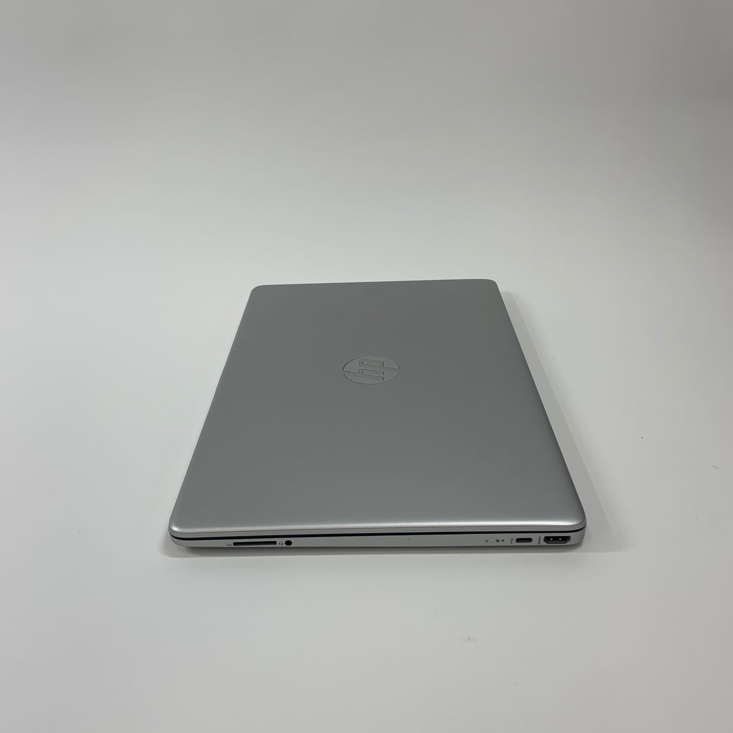HP Laptop 15-dy2033nr 15.6" i7-1165G7 2.8GHz 8GB RAM 256GB SSD