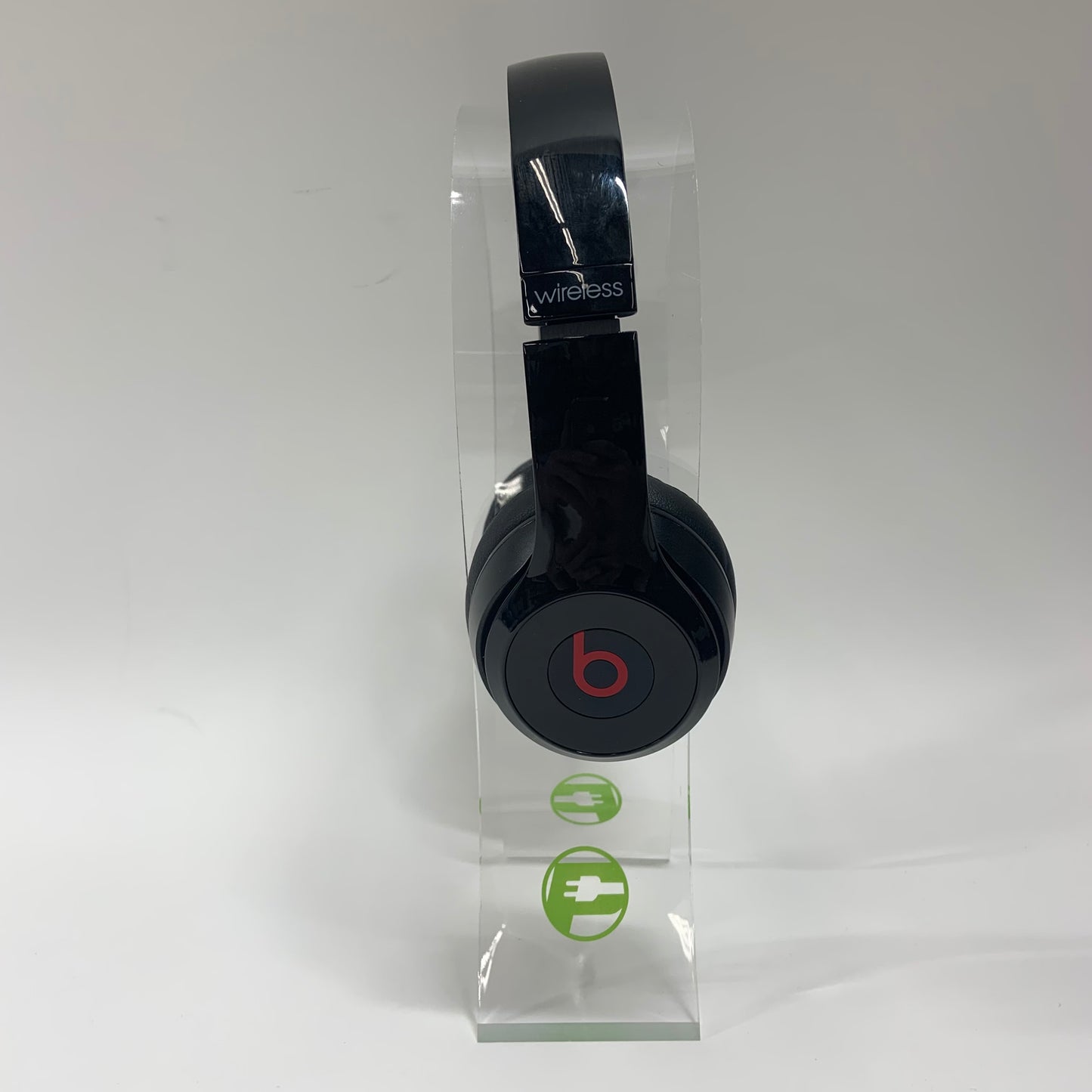 Beats Solo2 Wireless On-Ear Bluetooth Headphones Black/Red B0534