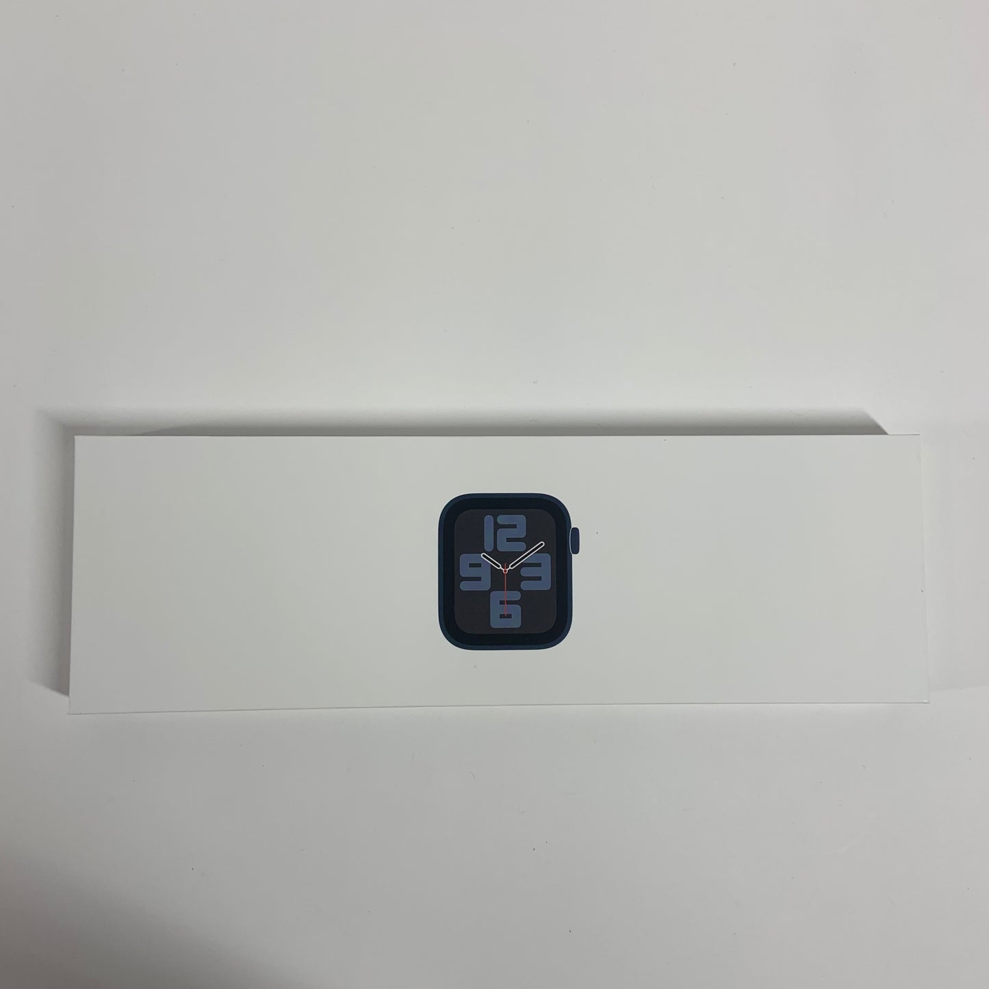 New GPS Only Apple Watch SE 2nd Gen 40MM Midnight Aluminum Midnight Sport Loop