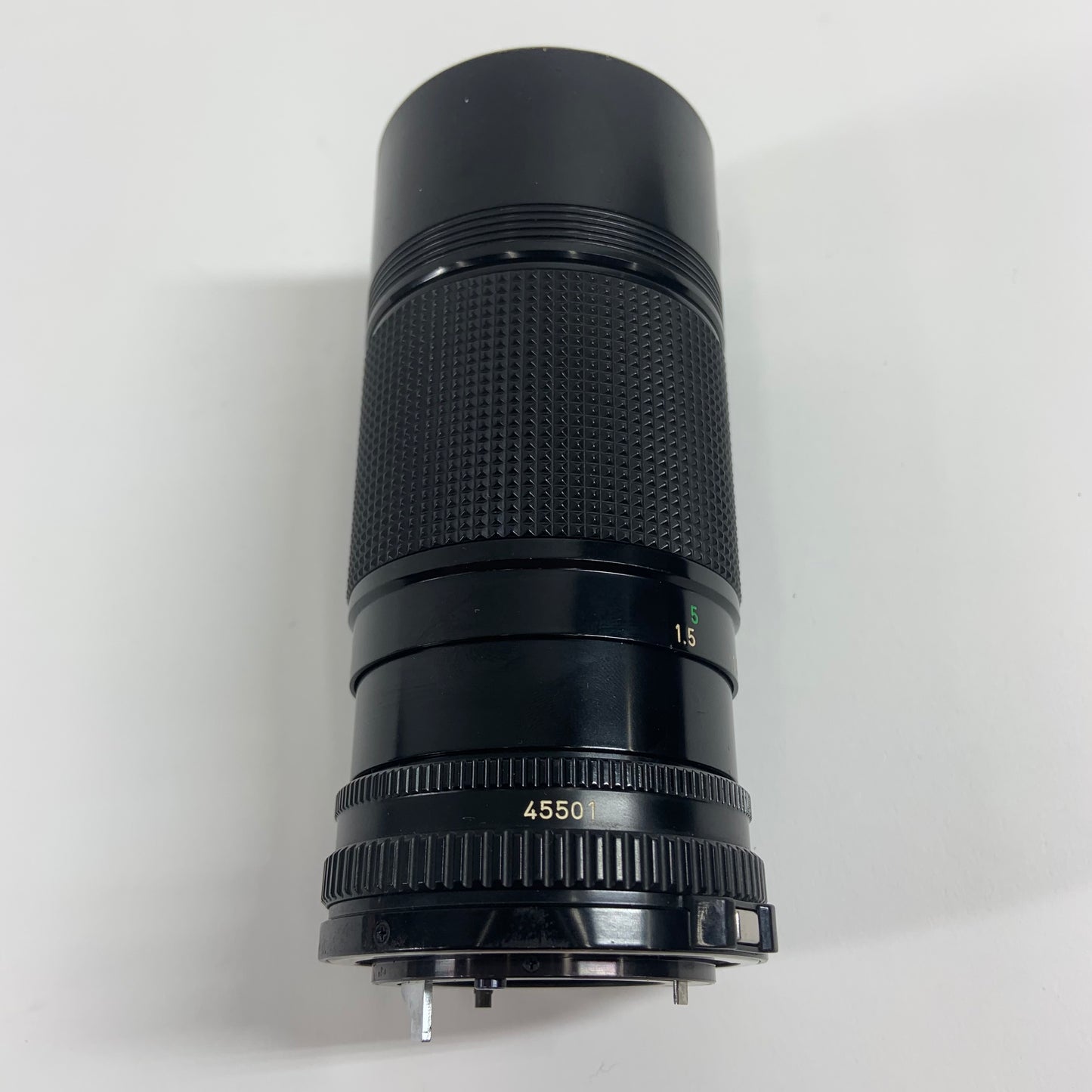 Canon FD 70-150mm f/4.5-5.6 Telephoto Zoom Lens