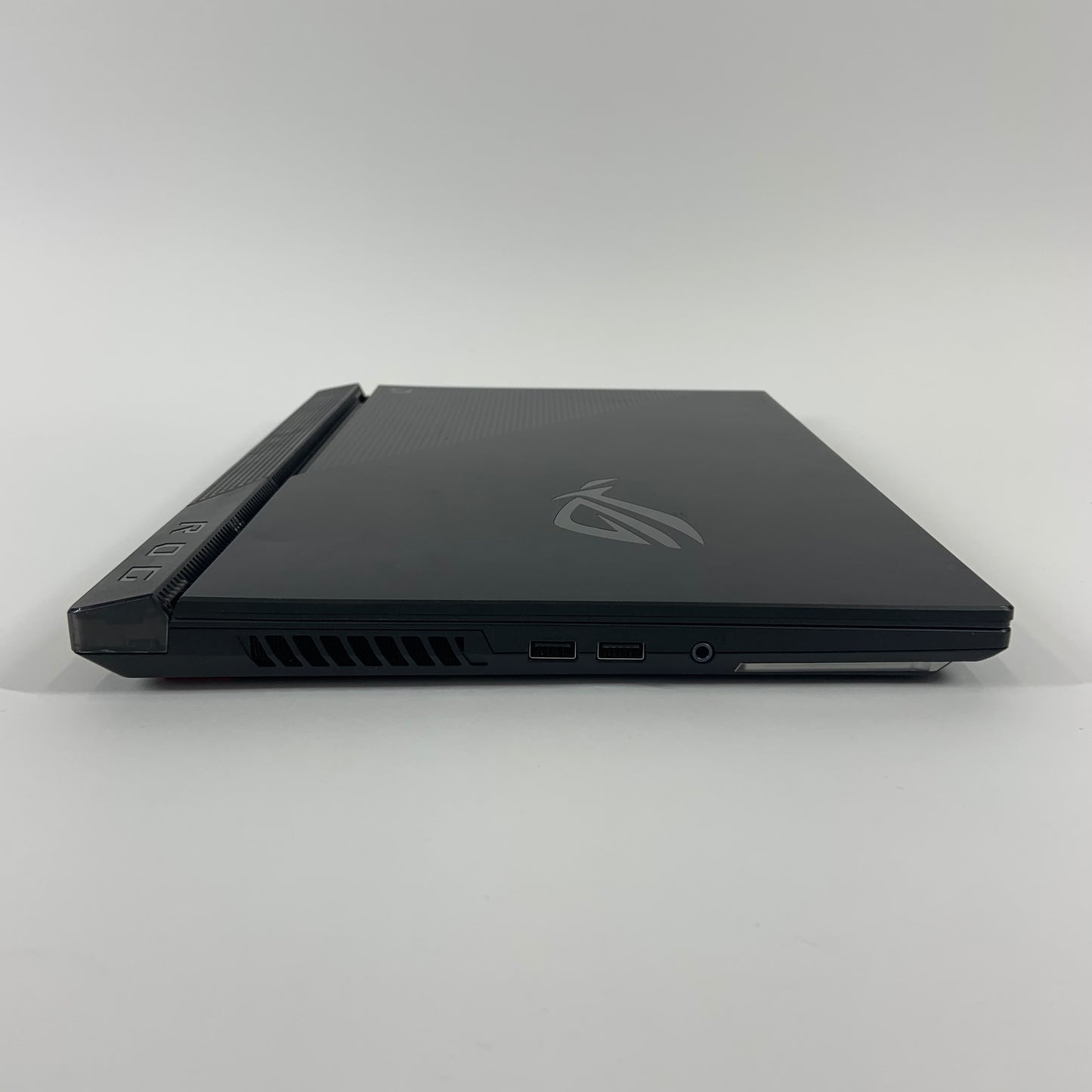 Asus ROG Strix G15 G513QY 15.6 Ryzen 9 5980HX 16GB RAM 512GB SSD Radeon RX 6800M
