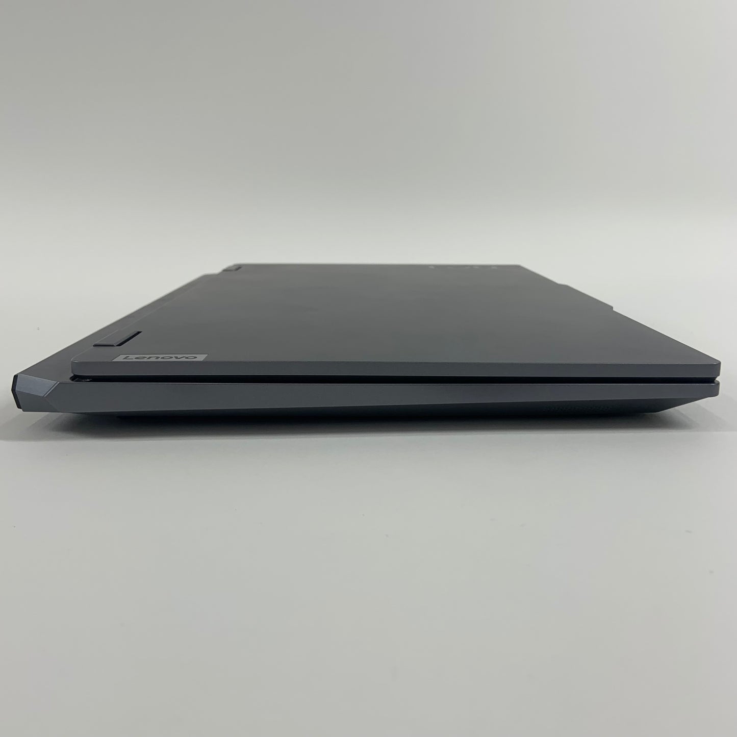 Lenovo LOQ 15IAX9 15.6" i5-12450HX 2.4GHz 12GB RAM 512GB SSD GeForce RTX 2050