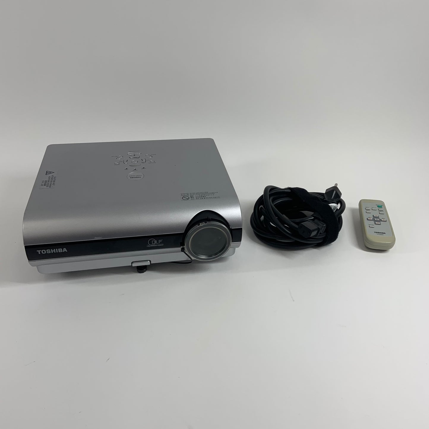 TOSHIBA DLP Projector TDP-S25