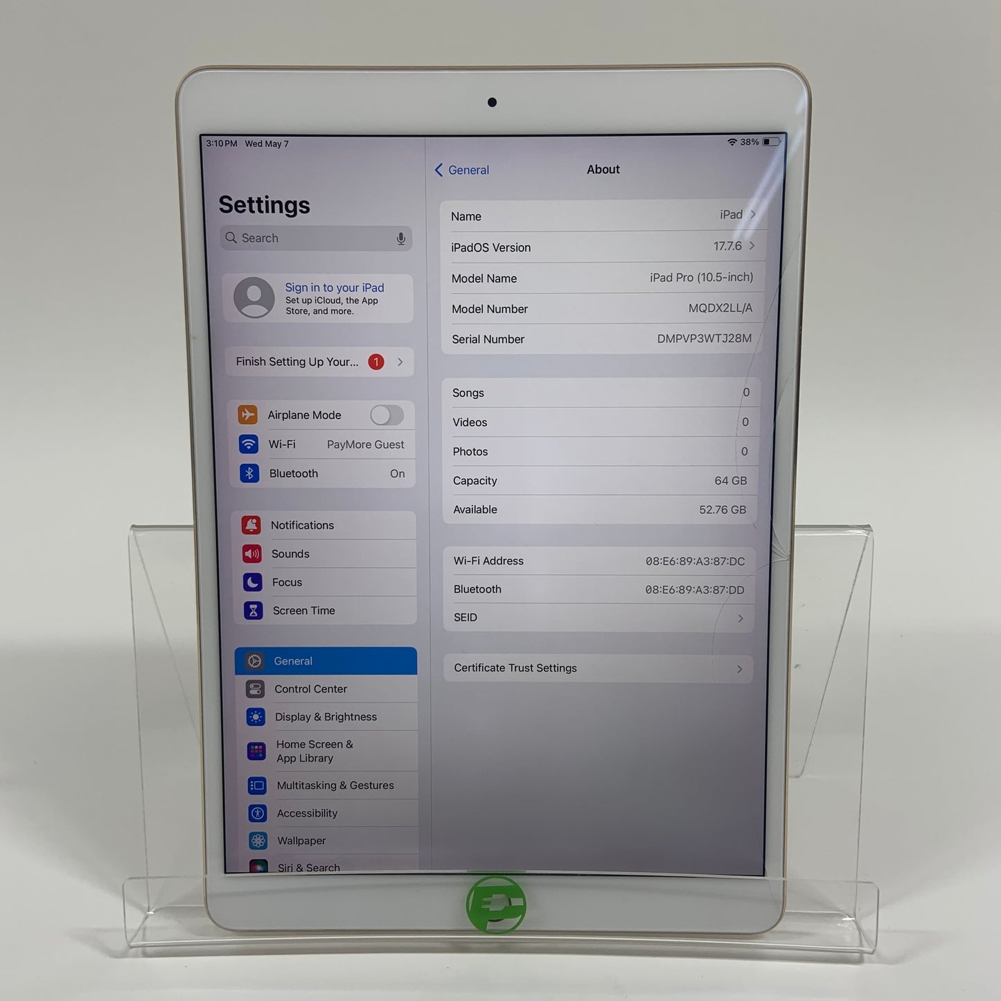 WiFi Only Apple iPad Pro 10.5" 64GB 17.7.6 MDX2LL/A Cracked Screen