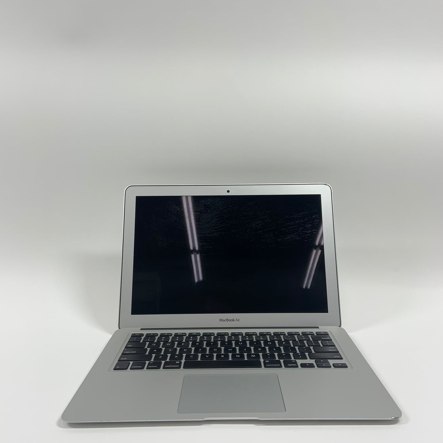 2017 Apple MacBook Air 13.3" i5 1.8GHz 8GB RAM 256GB SSD Silver A1466