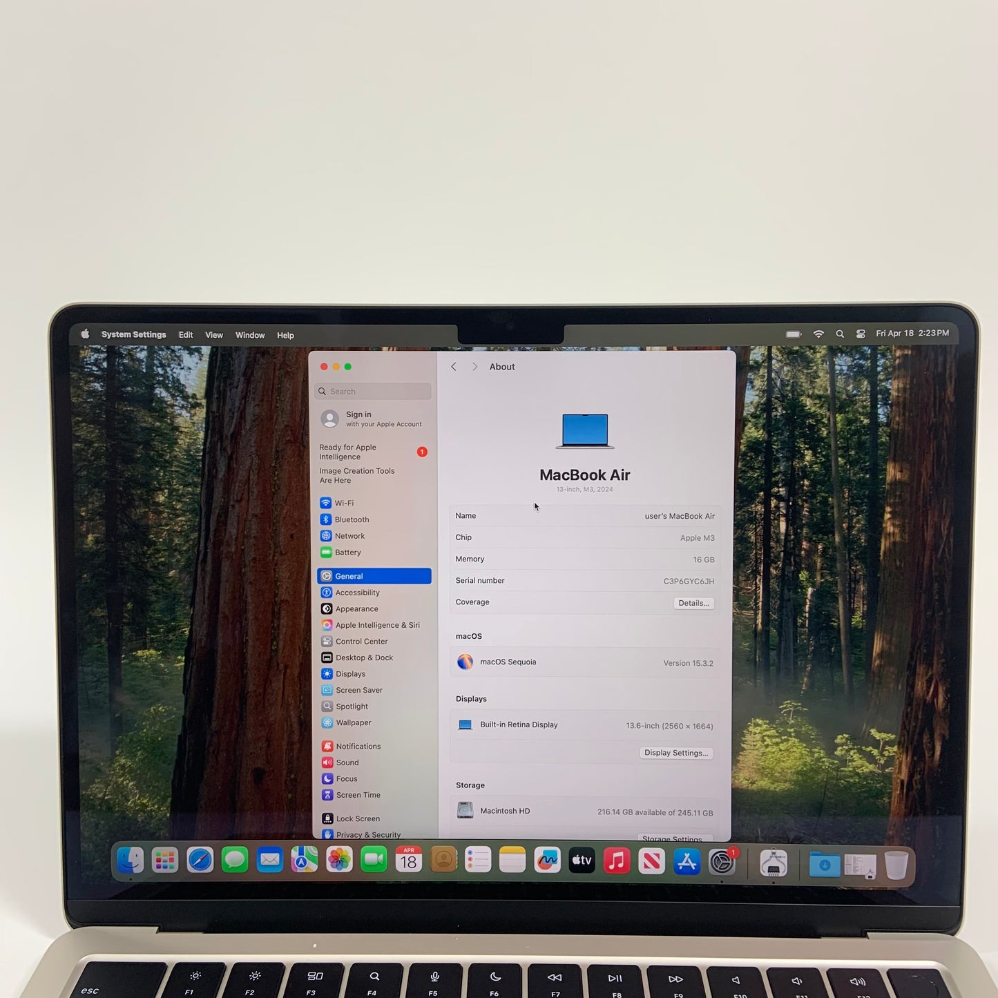 2024 Apple MacBook Air 13.6" M3 8C GPU 4.0GHz 16GB RAM 256GB SSD A3113