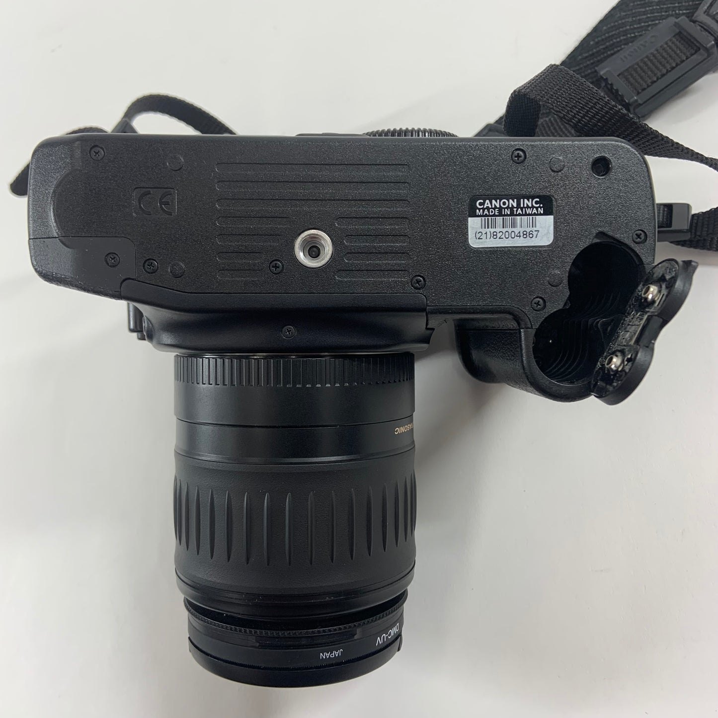 Canon EOS Elan 7 35MM SLR Film Camera with 28-90mm Lens