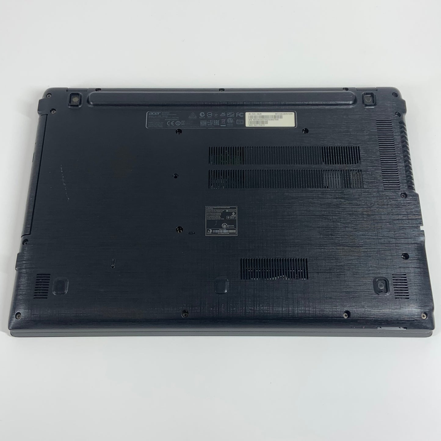 Acer Aspire 5 E5-574-58JM 15.6" i5-6200U 2.4GHz 6GB RAM 1TB HDD