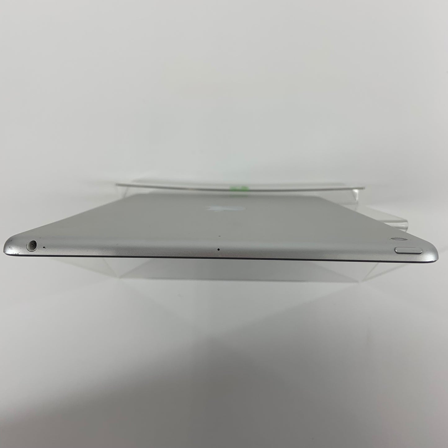 WiFi Only Apple iPad 9th Gen 64GB Silver MK2L3LL/A