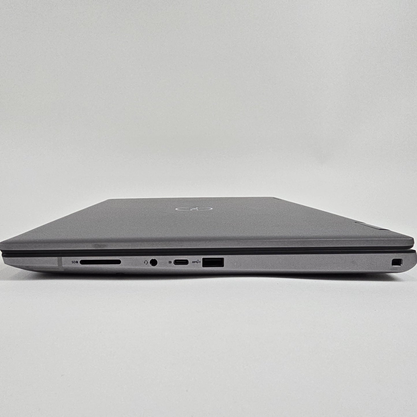 Dell Precision 7670 16" i7-12850HX 32GB RAM 1TB SSD RTX A1000 W11P Studio Laptop