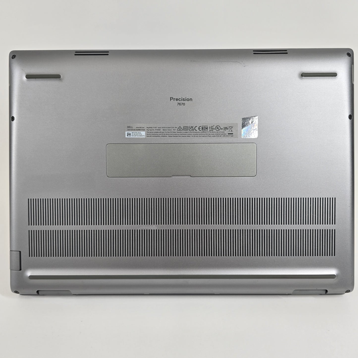 Dell Precision 7670 16" i7-12850HX 32GB RAM 1TB SSD RTX A1000 W11P Studio Laptop