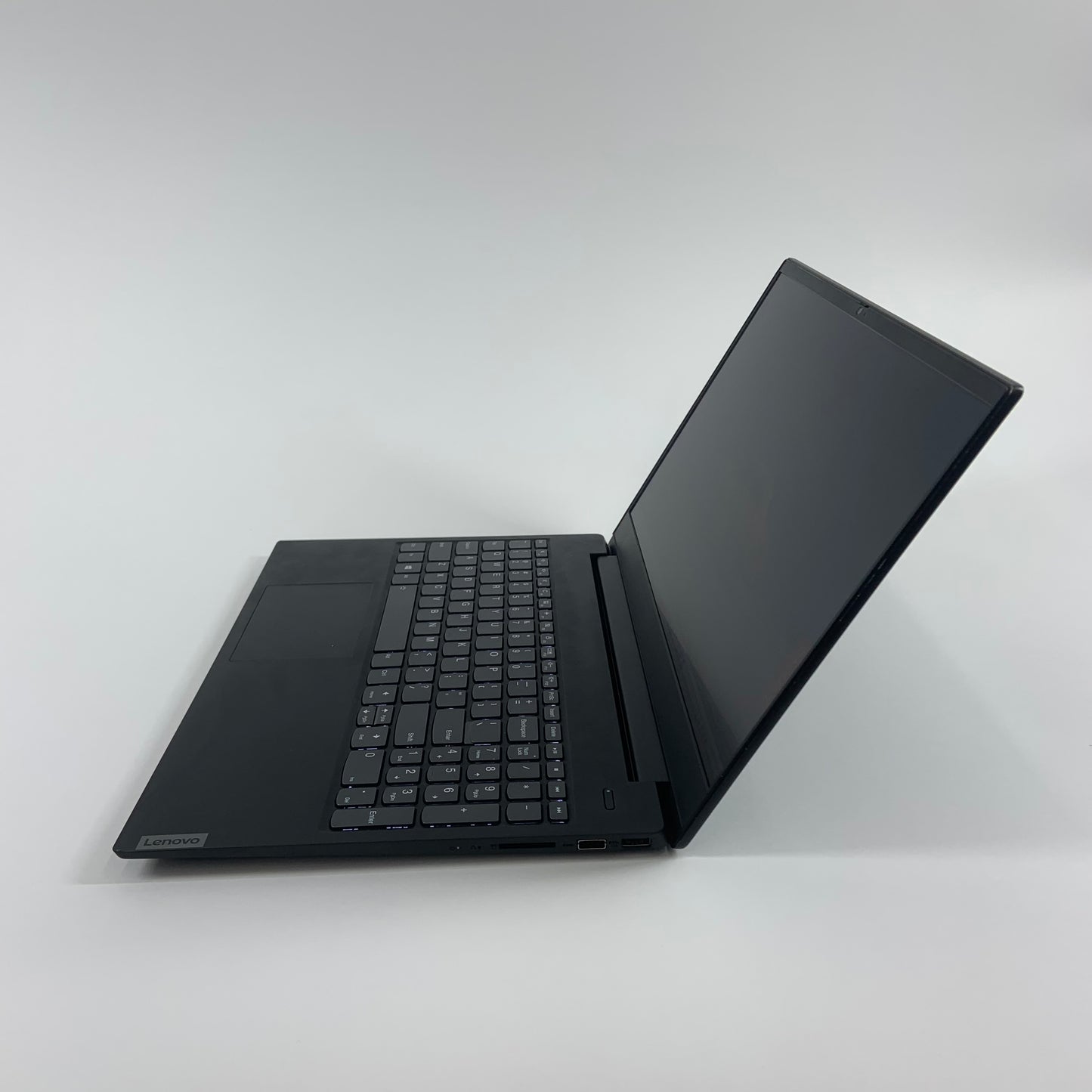 Lenovo IdeaPad 81N8 15.6" i5-8265U 1.6GHz 8GB RAM 256GB SSD Win 11 Home