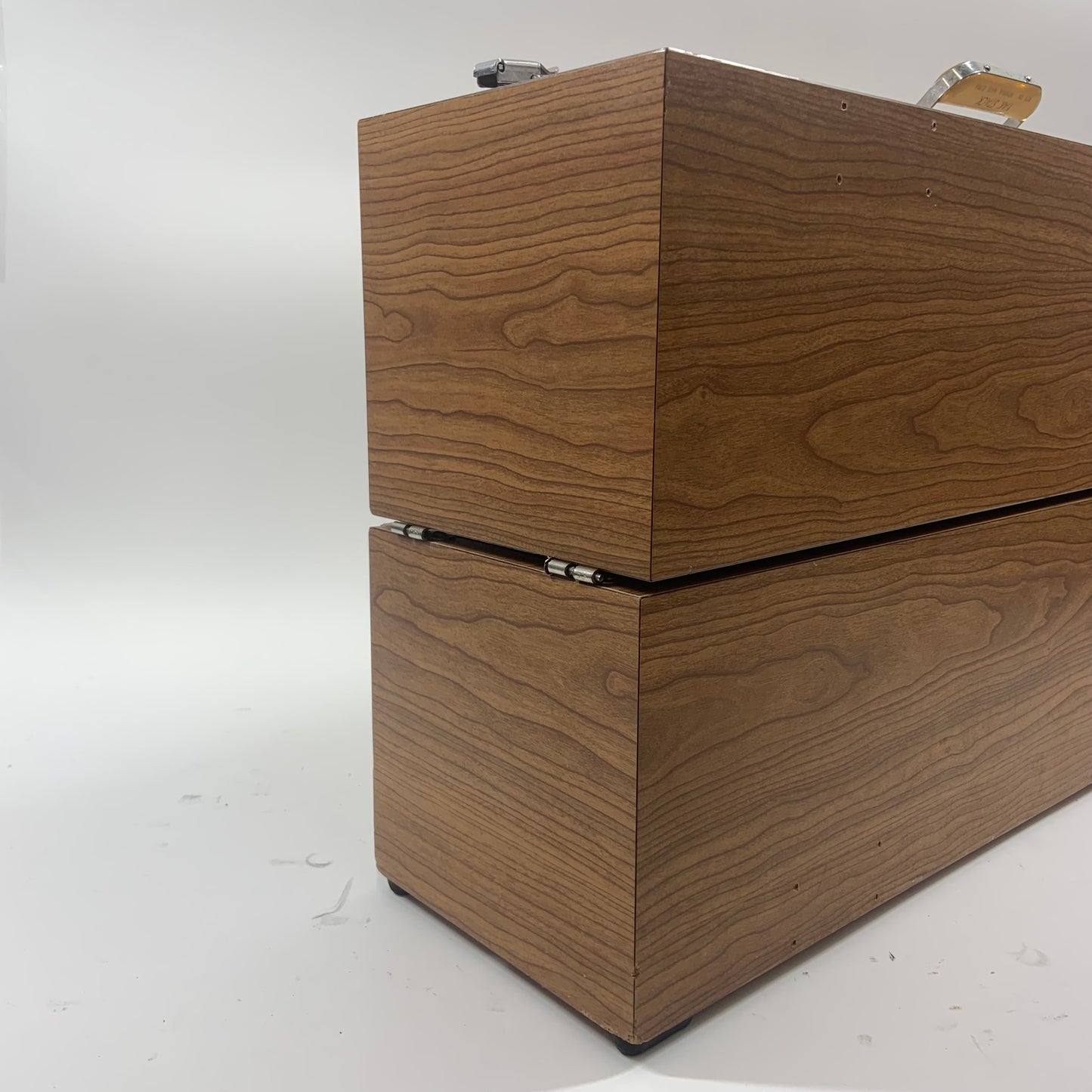 Yak Stack Speaker Column Square/Round Dancing Wood