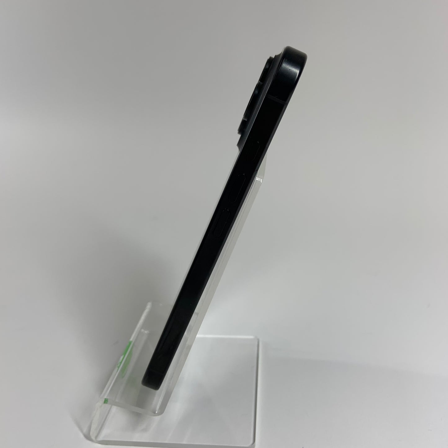 Unlocked Apple iPhone 16 Pro 128GB Black Titanium with WARRANTY