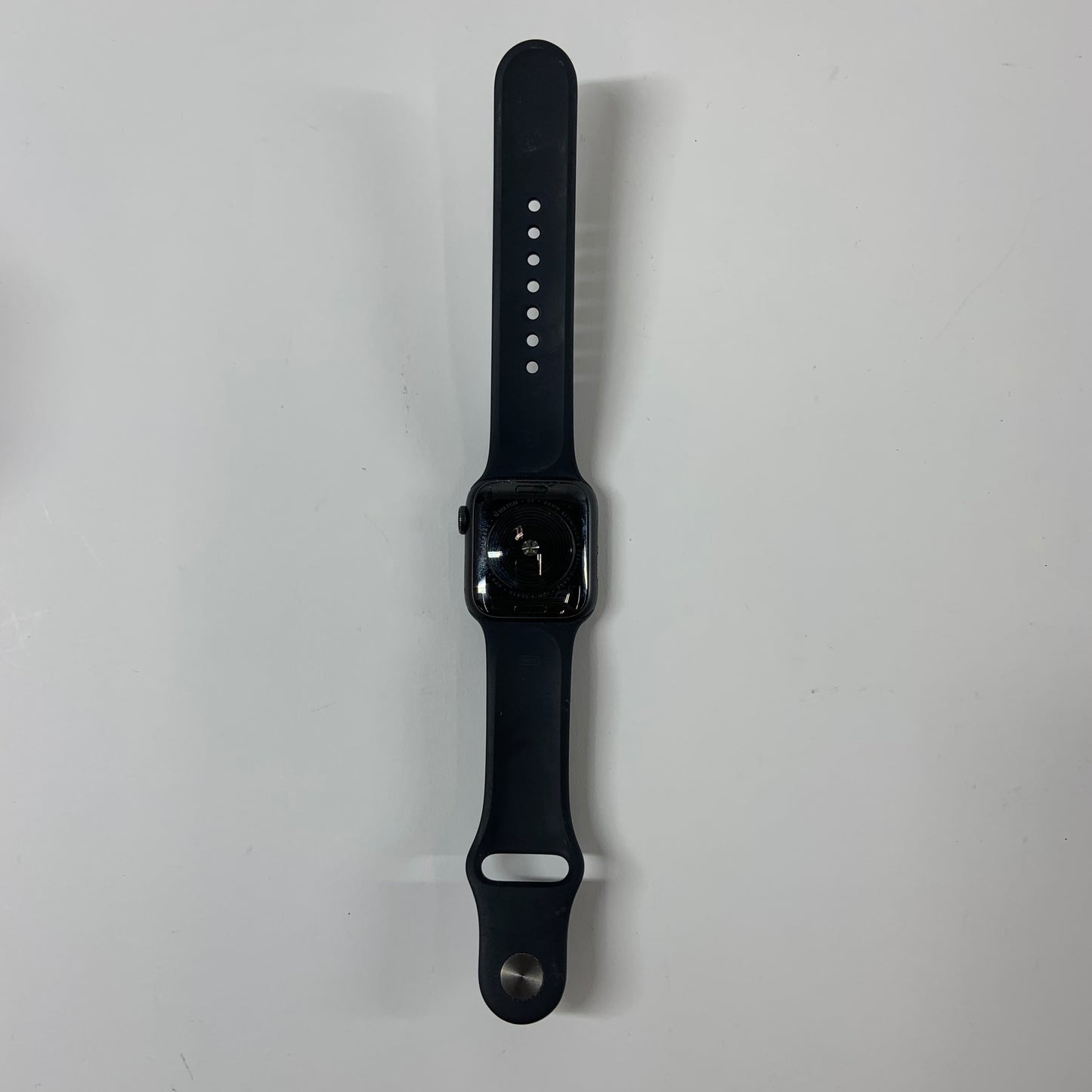 GPS Only Apple Watch SE 1st Gen 40MM Black Aluminum Black Sport Band MKQ13LL/A