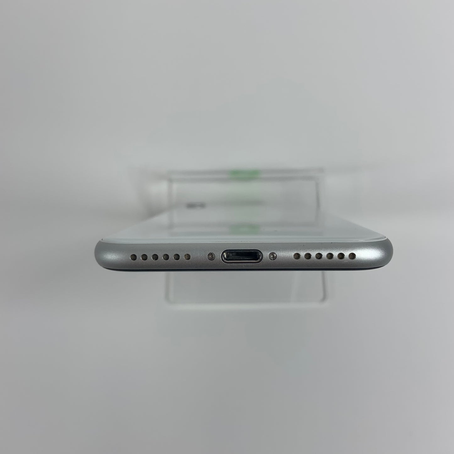 Unlocked Apple iPhone SE 2nd Gen 64GB White MX9A2LL/A