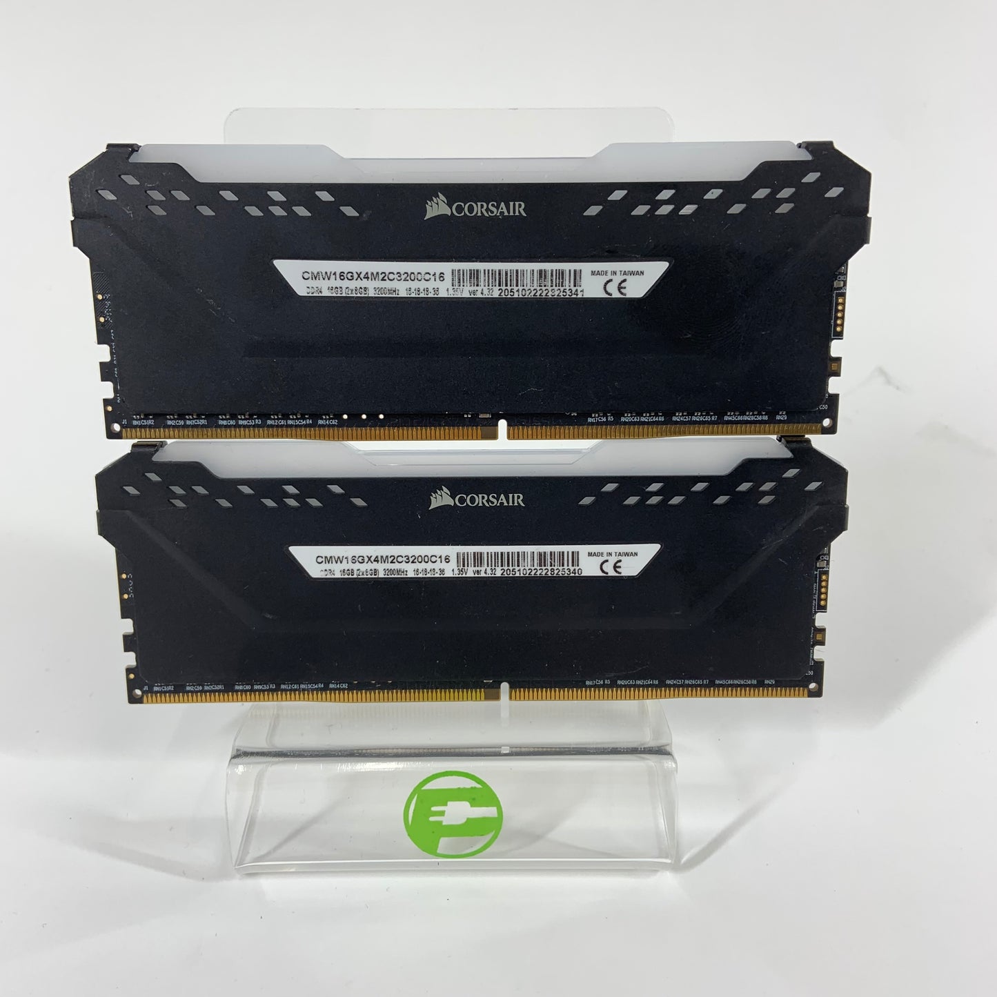 Corsair Vengeance RGB Pro 16GB (2x8GB) RAM DDR4 3200MHz CMW16GX4M2C3200C16