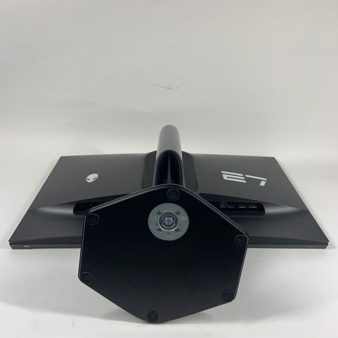 Alienware 27" AW2724DM LED LCD IPS Gaming Monitor