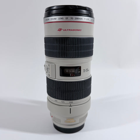 Canon EF 70-200mm 1:2.8 70-200mm 1:2.8 IS USM Auto & Manual Lens