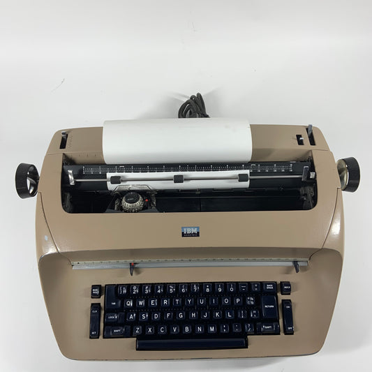 Broken IBM Selectric Typewriter Electric Typewriter 471-2400 PARTS