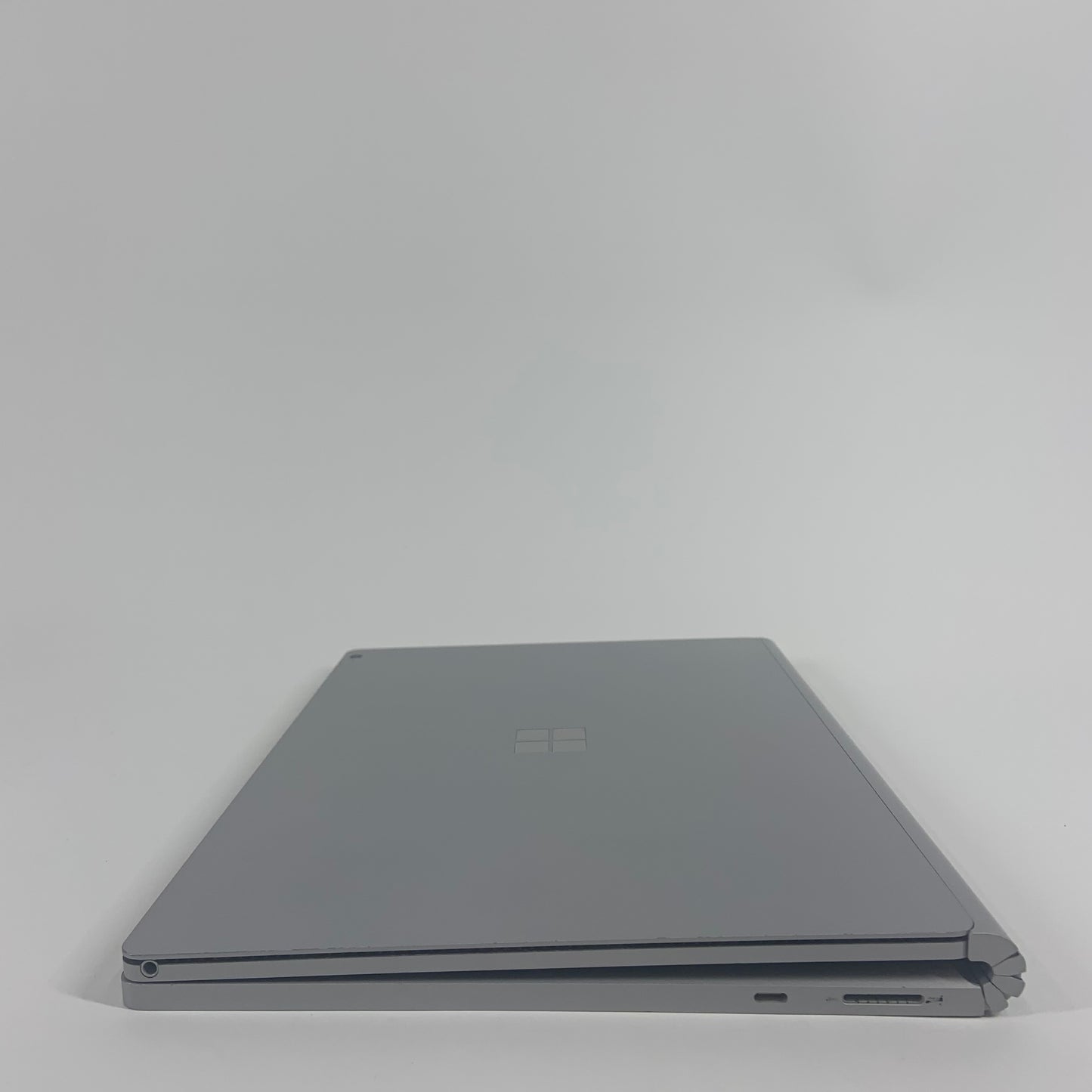 Microsoft Surface Book 3 13.5" i7-1065G7 16GB RAM 256GB SSD GeForce GTX 1650