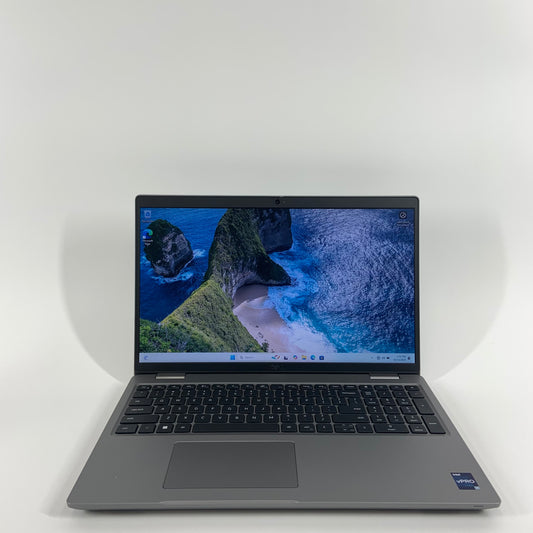Dell Latitude 5531 15.6" i7-12800H 16GB RAM 256GB SSD GeForce MX550 WIN 11 PRO