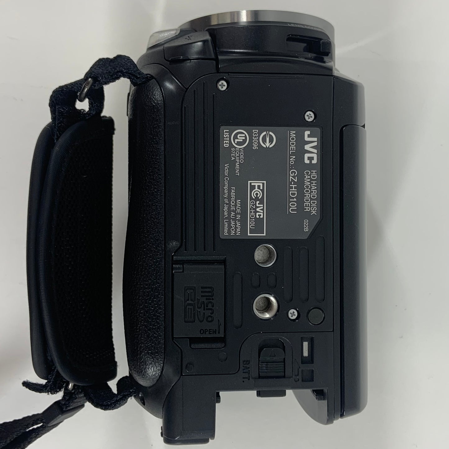 JVC HD Everio AVCHD Camcorder GZ-HD10U 1080i 40GB with Extras