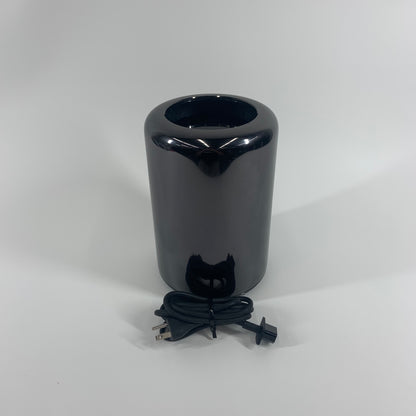 2013 Apple Mac Pro Xeon E5 2.7GHz 128GB RAM 2TB Fusion Drive Space Gray A1481