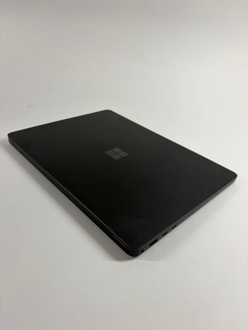 Microsoft Surface Laptop 7 2036 13.8" Snapdragon x 12-Core 3.4GHz 32GB RAM 1TB 