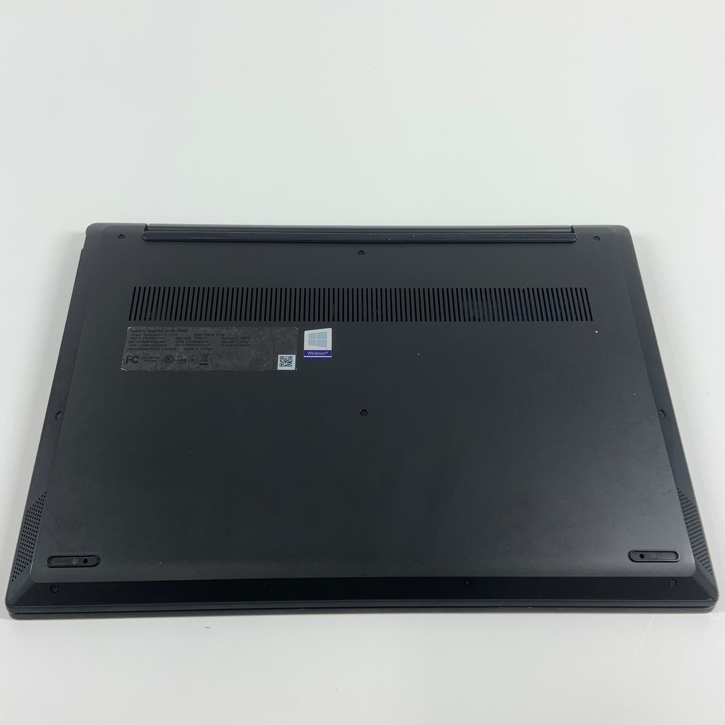 Lenovo IdeaPad 81N8 15.6" i5-8265U 1.6GHz 8GB RAM 256GB SSD Win 11 Home