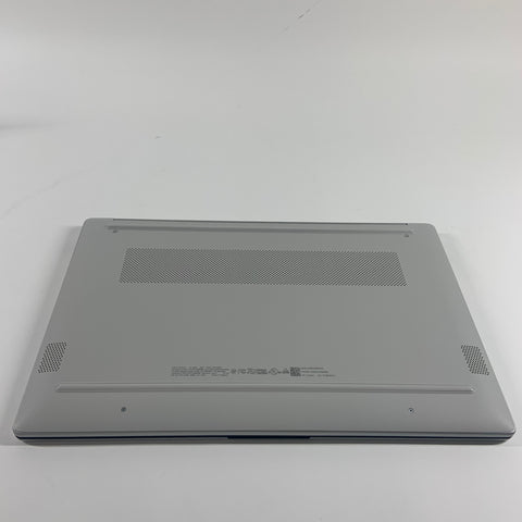 HP Pavilion 15-FC0237NR 15.6" Ryzen 7 5825U 2.0GHz 8GB RAM 512GB SSD
