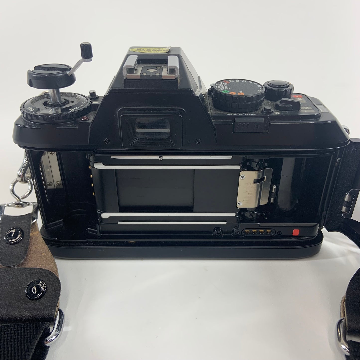 Nikon N2000 35MM Film Camera BUNDLE TESTED